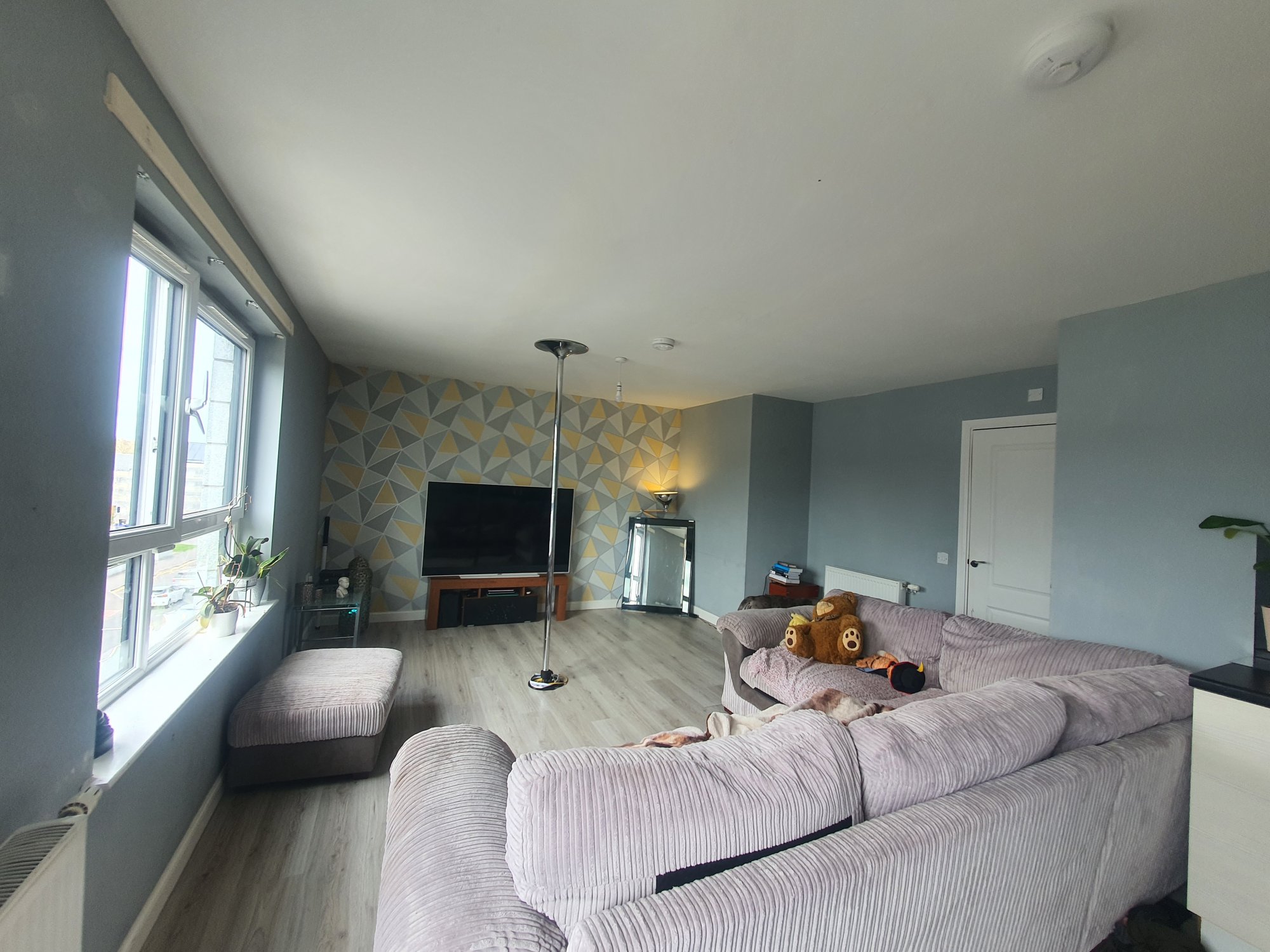 2 bedroomed new build flat top floor