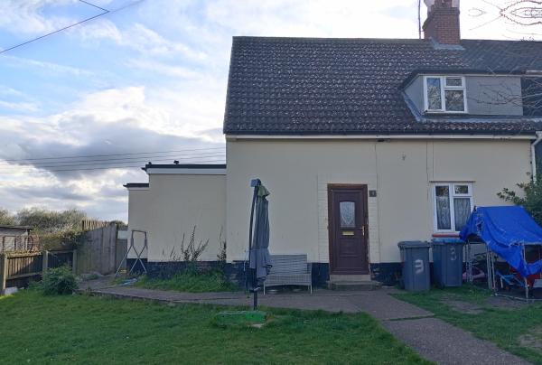 3 bed with separate dining room