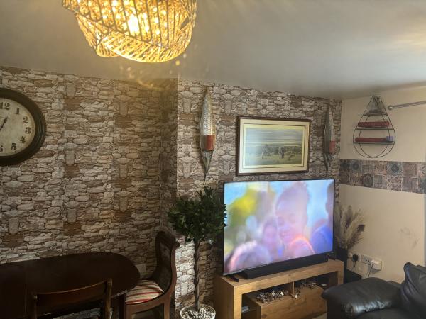 2 bedroom flat in Marlborough