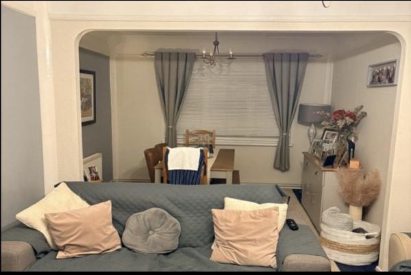 3 bedroom house in Borehamwood