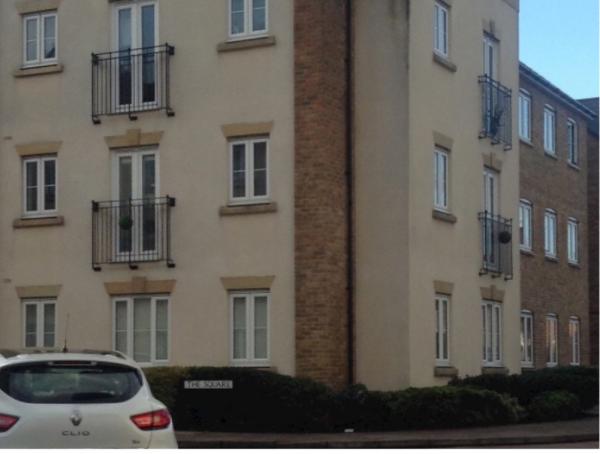 2 bed 1st floor flat