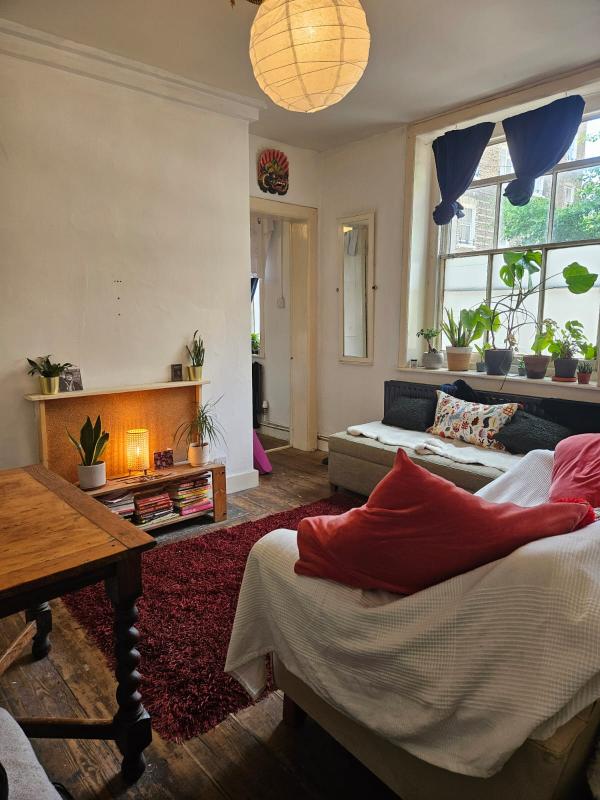 Great Location  I bed flat
