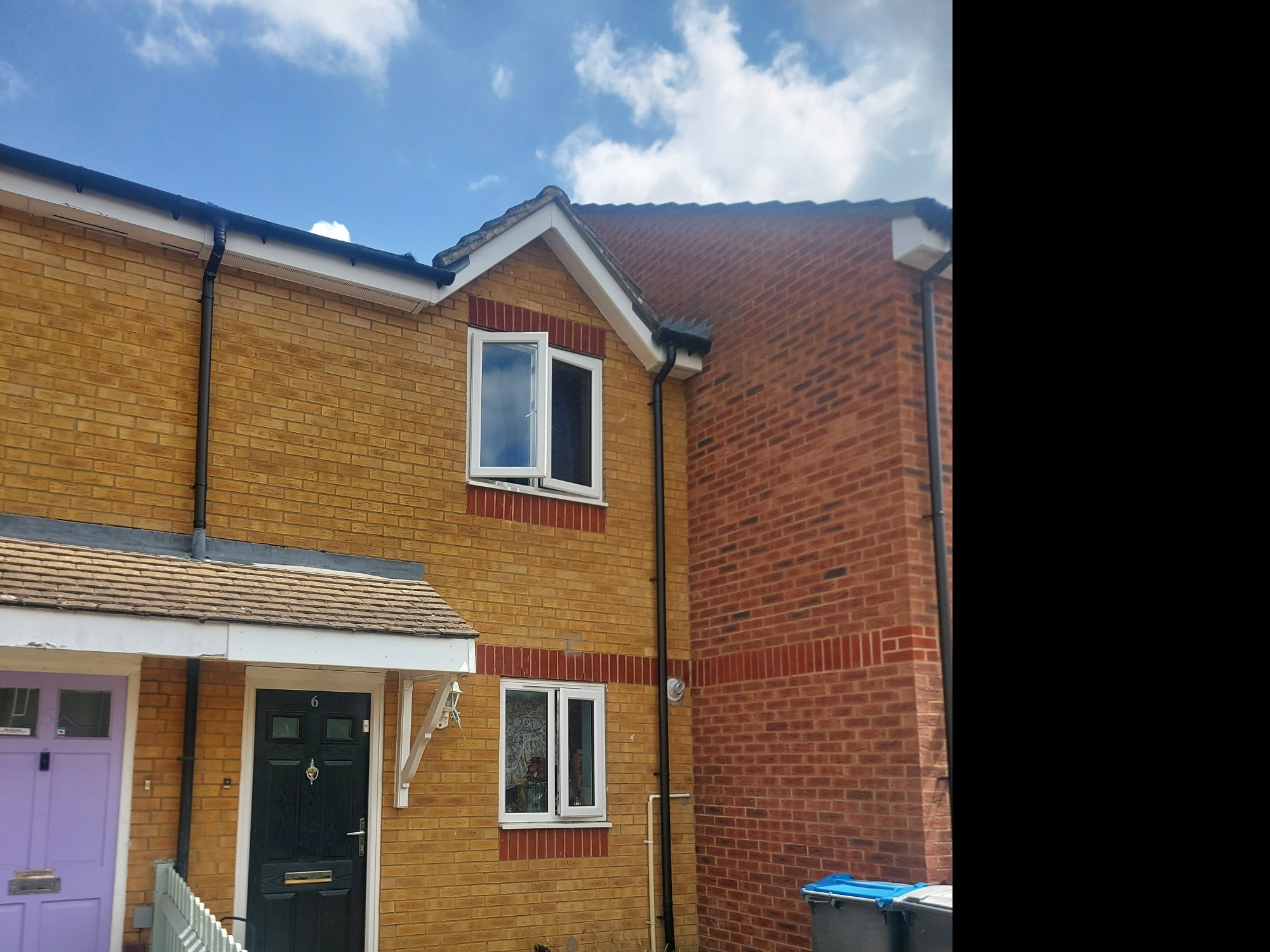 2 bedroomed h a terraced house in new ma