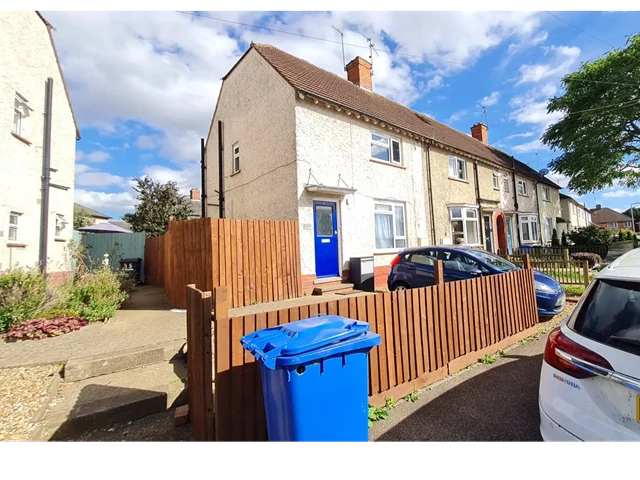 Large 2 bed house
