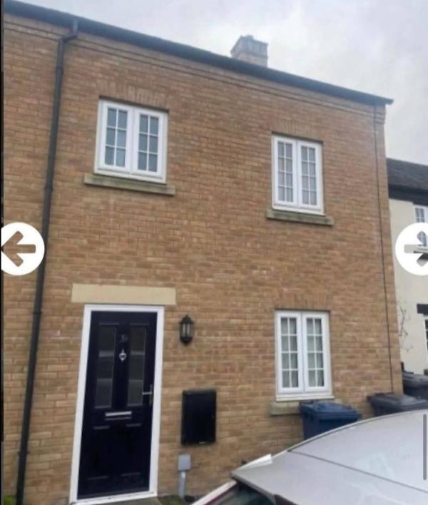 Large 2 bed house waterbeach cambridge
