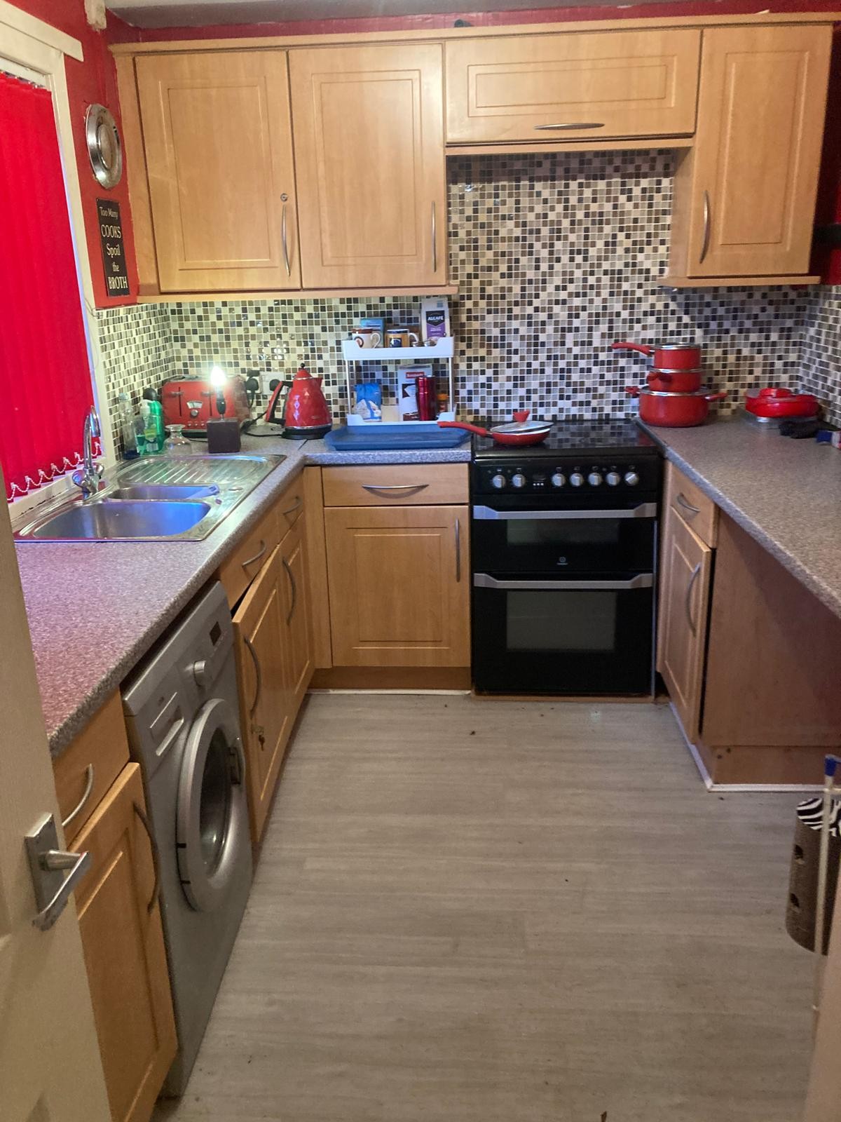 1 bedroom end terreace bungalow