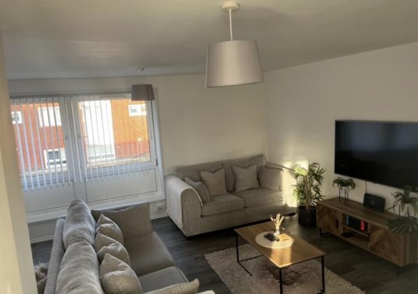 Large 2 Bed Flat