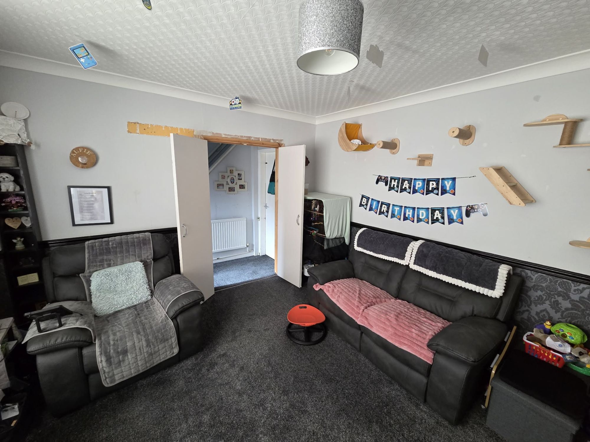 Wheelchair Adapted 4 Bed