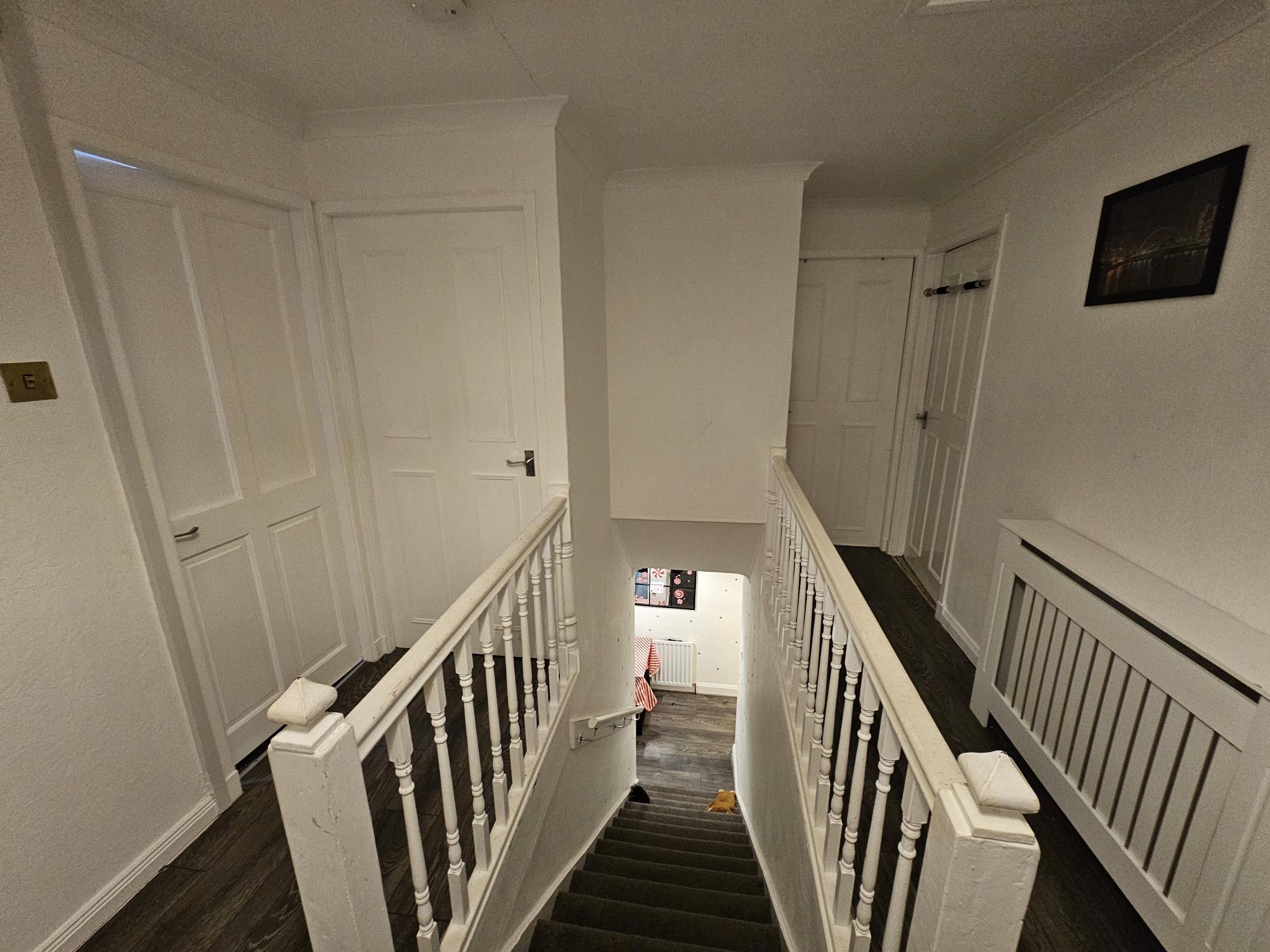 3 bed upper maisonette Dunbeth