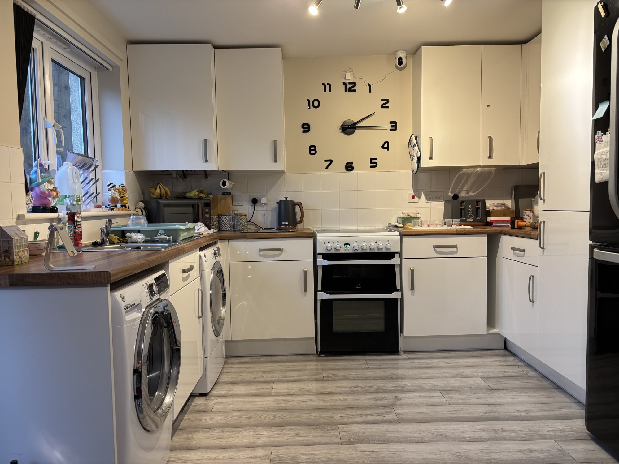 2 bed house Good size garden