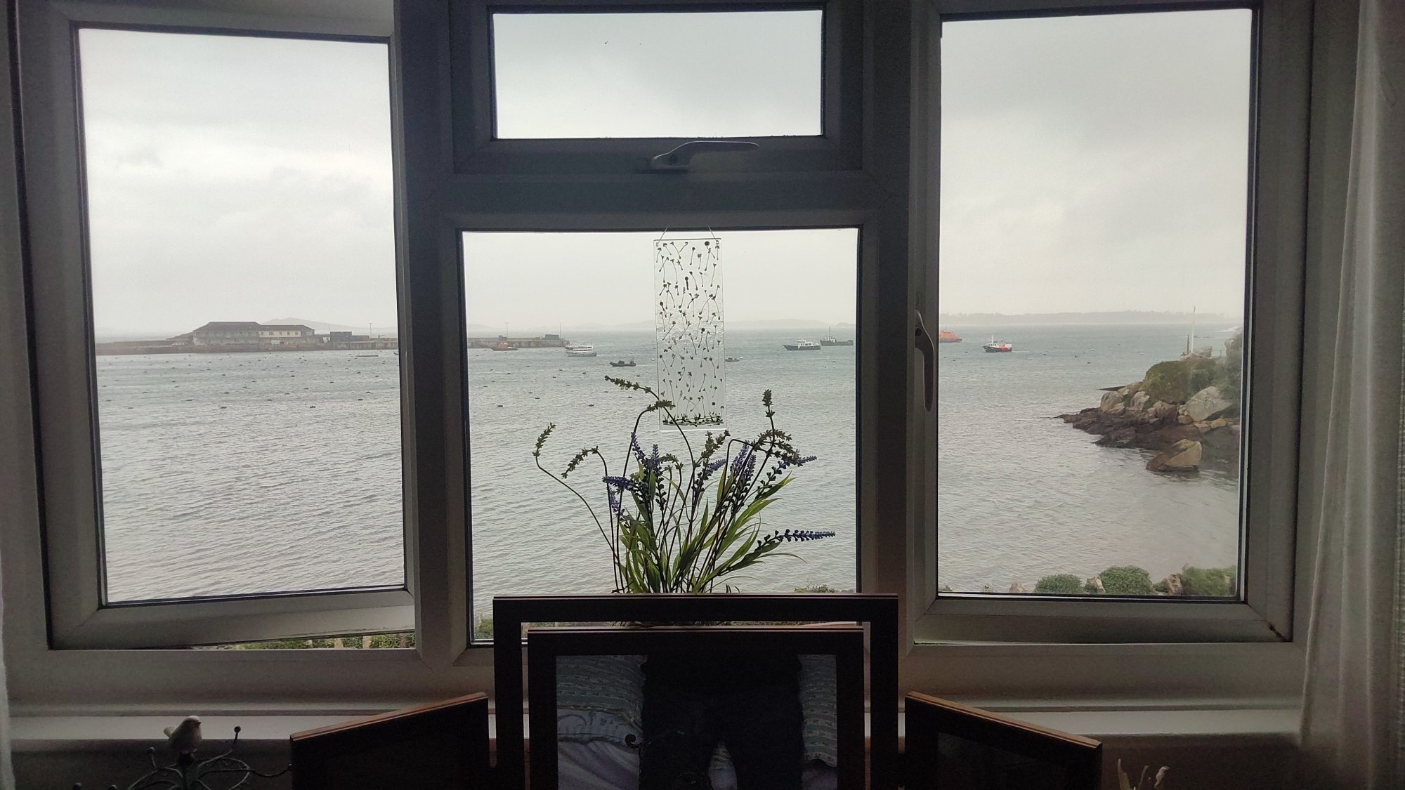 TWO BEDROOM ISLIES OF SCILLY CORNWALL