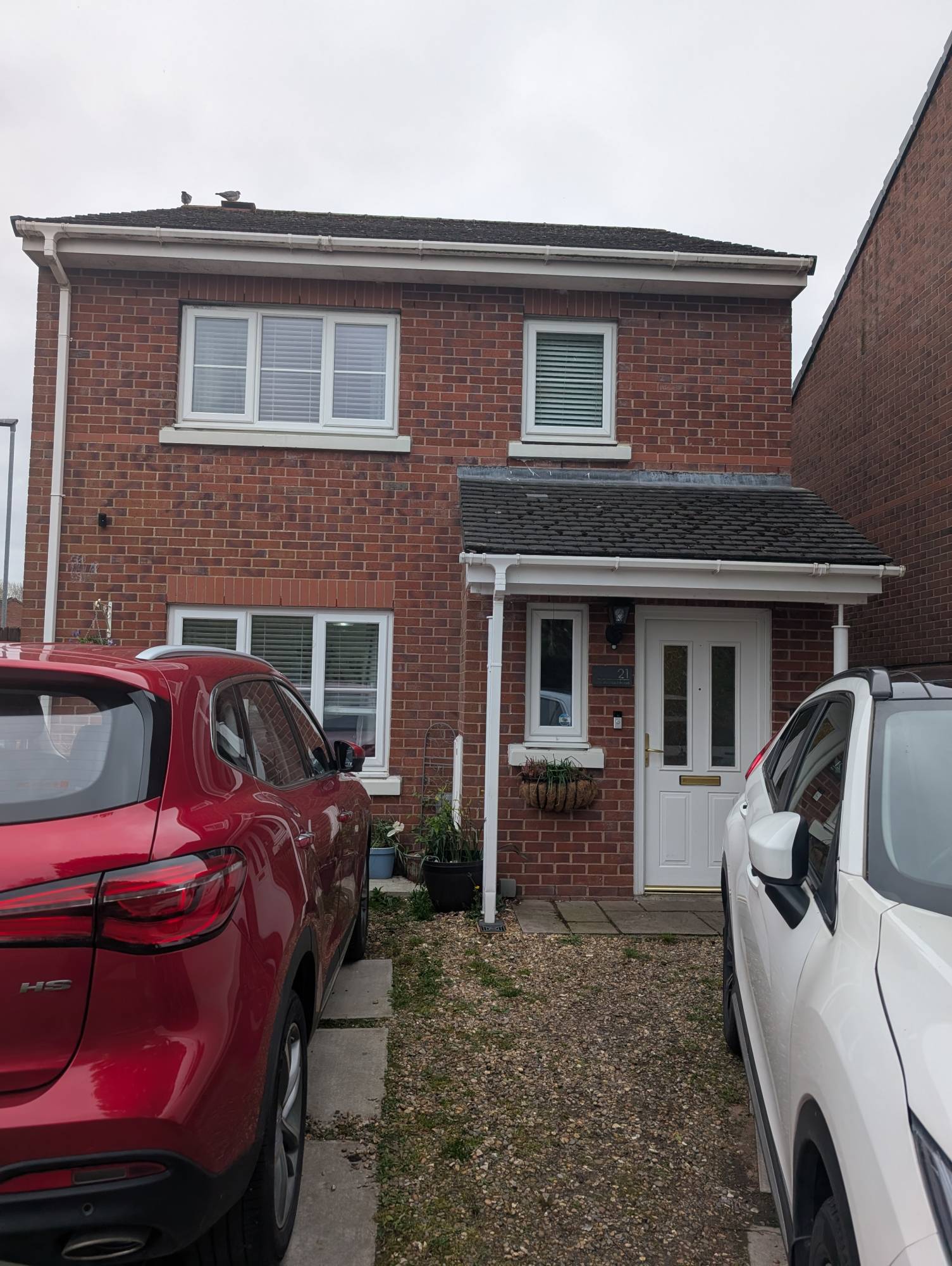 Large 3 bedroom detached House