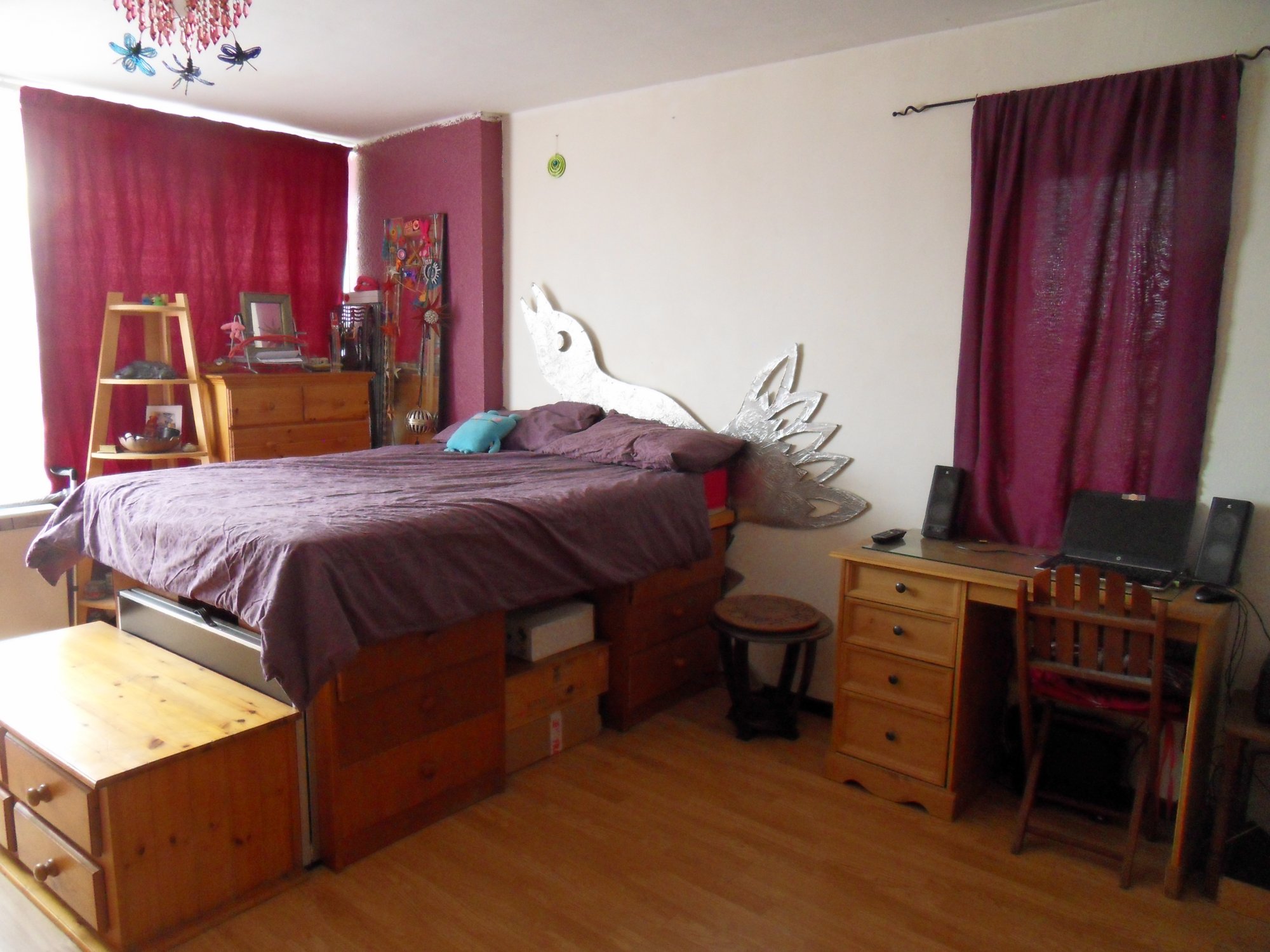 Large two bedroom flat in Limehouse