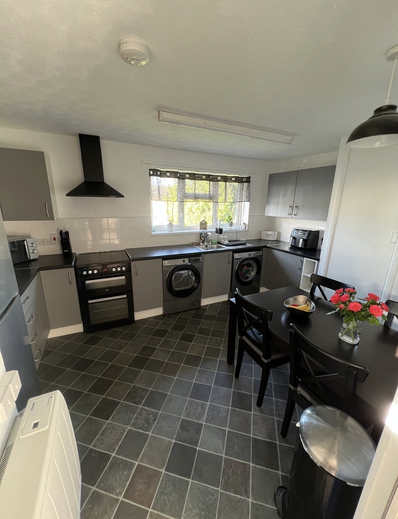 Lovely 2 bed flat Ludgershall
