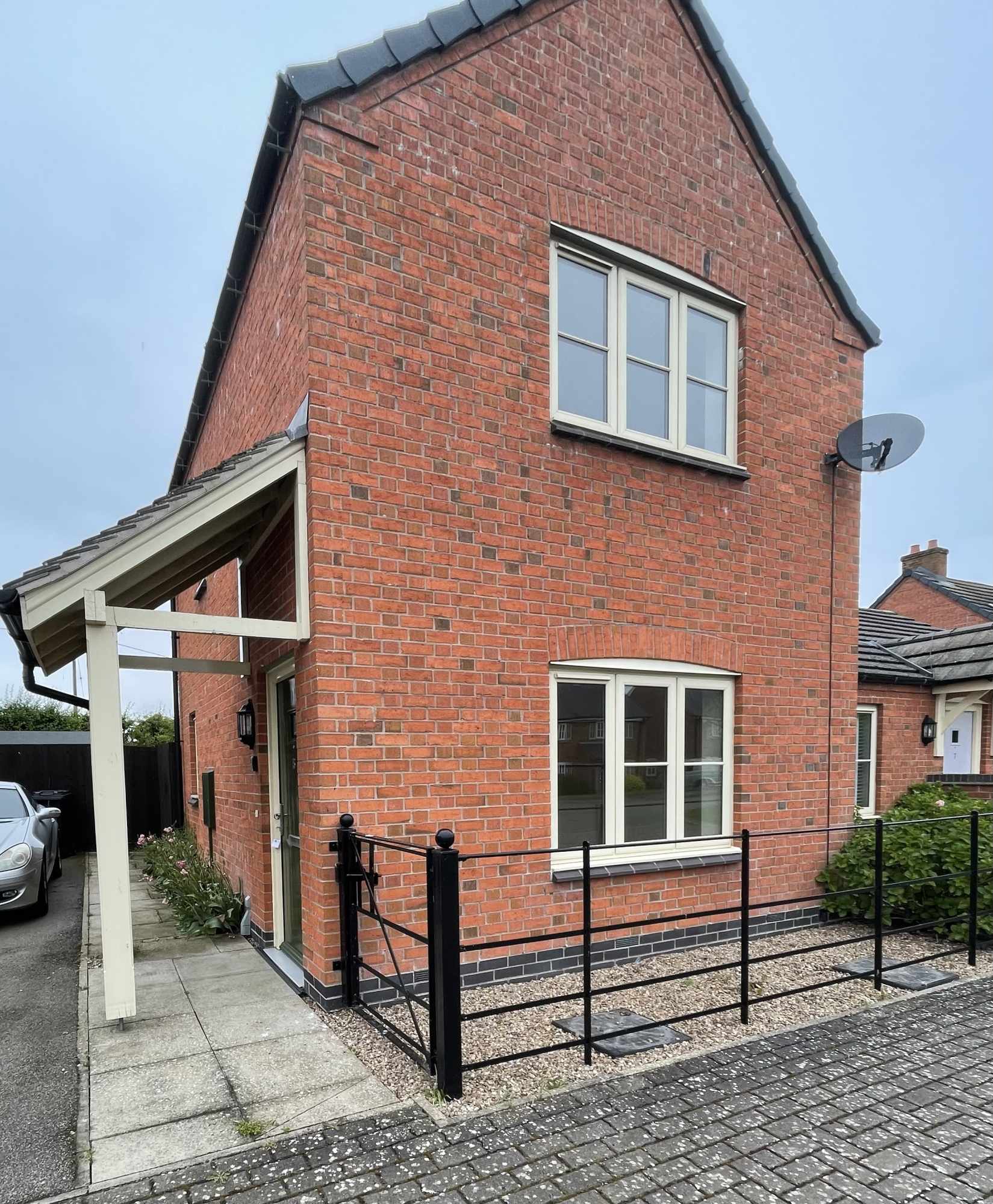 2 bed home wanted for 1 bed house