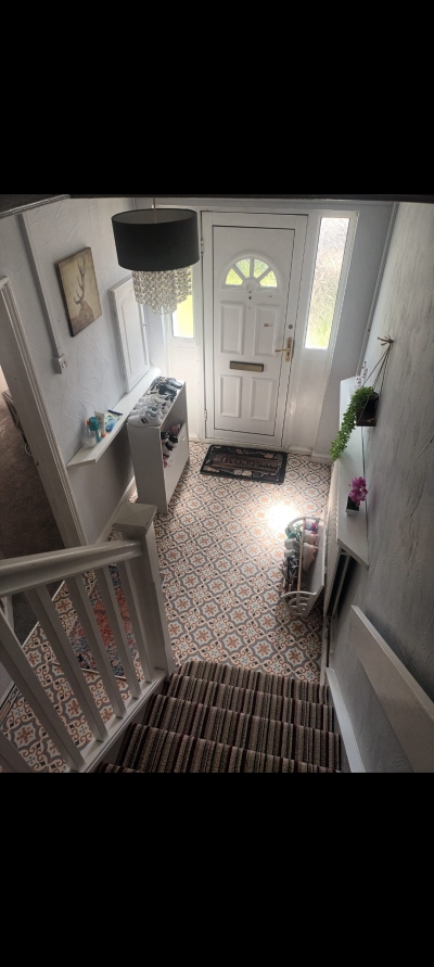 Large 3 bedroom house looking for 3 or 4 bedroom house in Trowbridge wiltshire and Bath Somerset areas not too far from town centre and train stations.