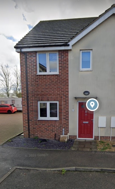 2 bed house looking for a 3 bed house