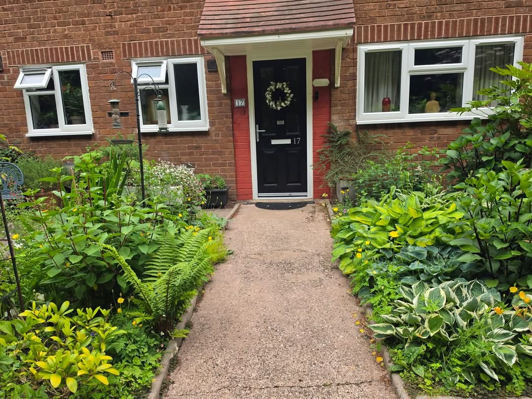 2 bed spacious flat