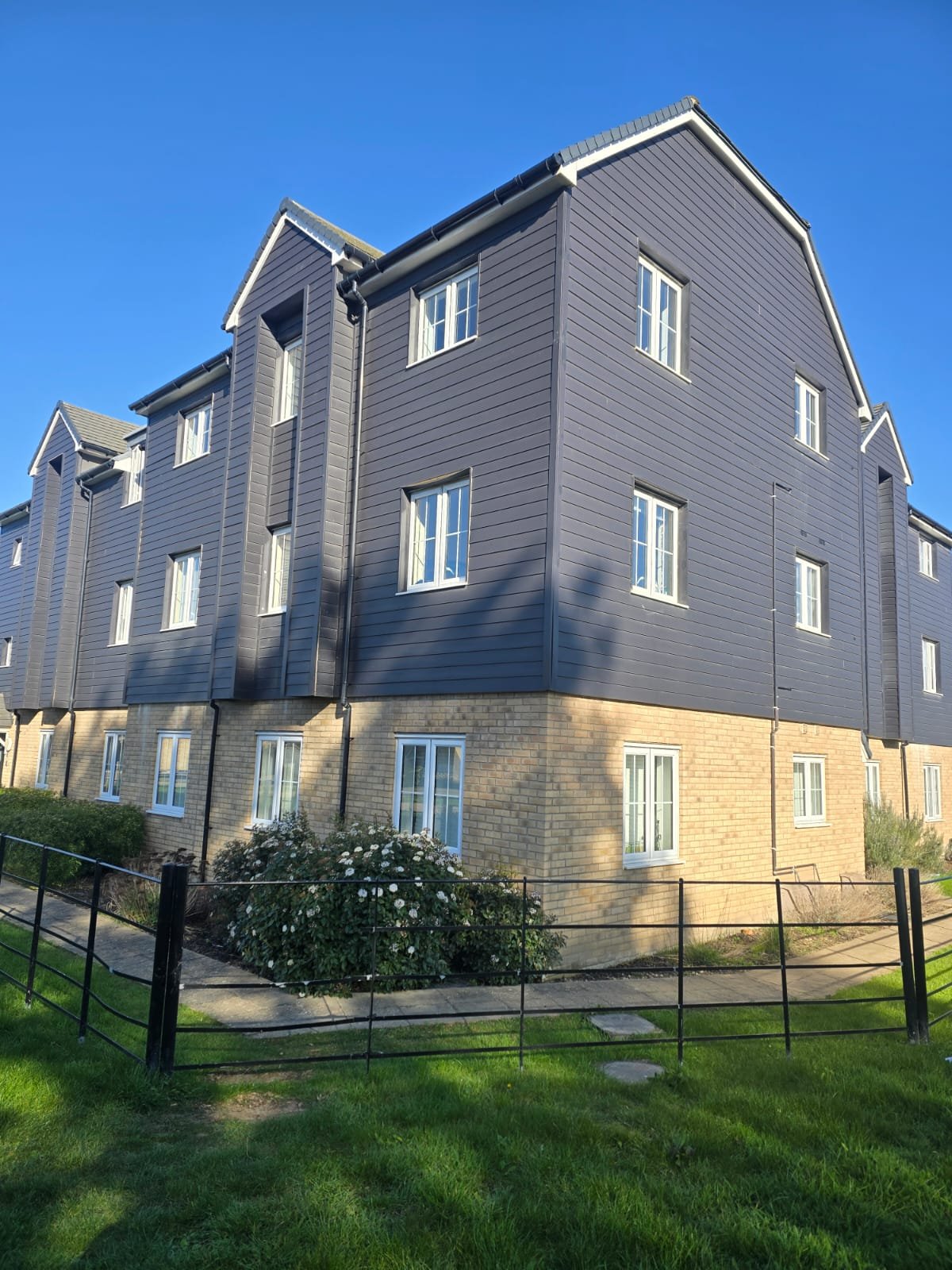 2-Bed 1st Floor Flat CM23 2XL Bishops