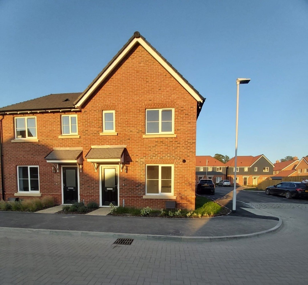 3 bedroom house in Durrington Worthing