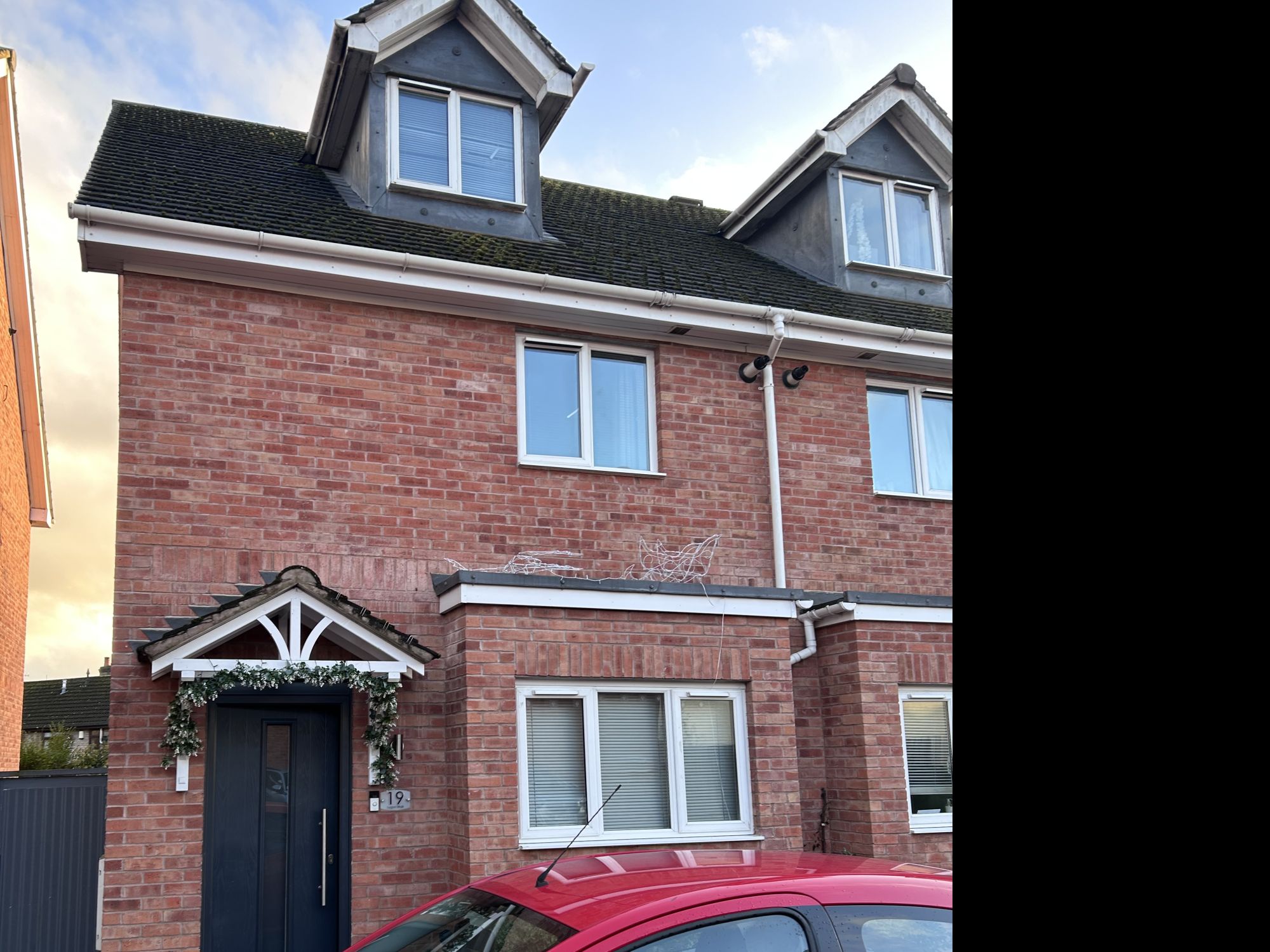 3 Bed House in WR4 9RG