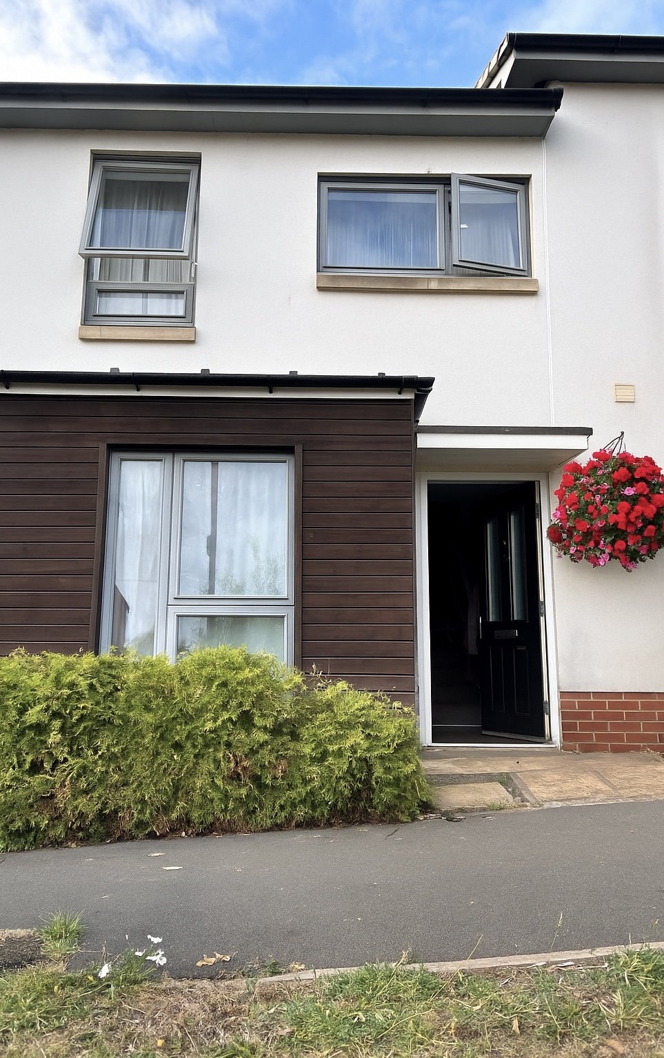 2 bed forest of dean seeking 3 bed ross
